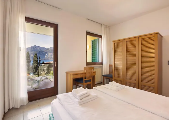 Il Cedro 4* Мальчезине