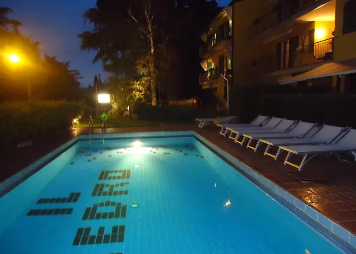 Il Cedro 4* Мальчезине